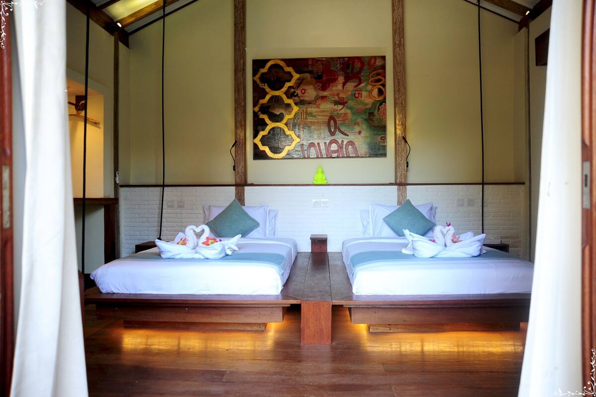 Premium bedding, minibar, in-room safe, free WiFi