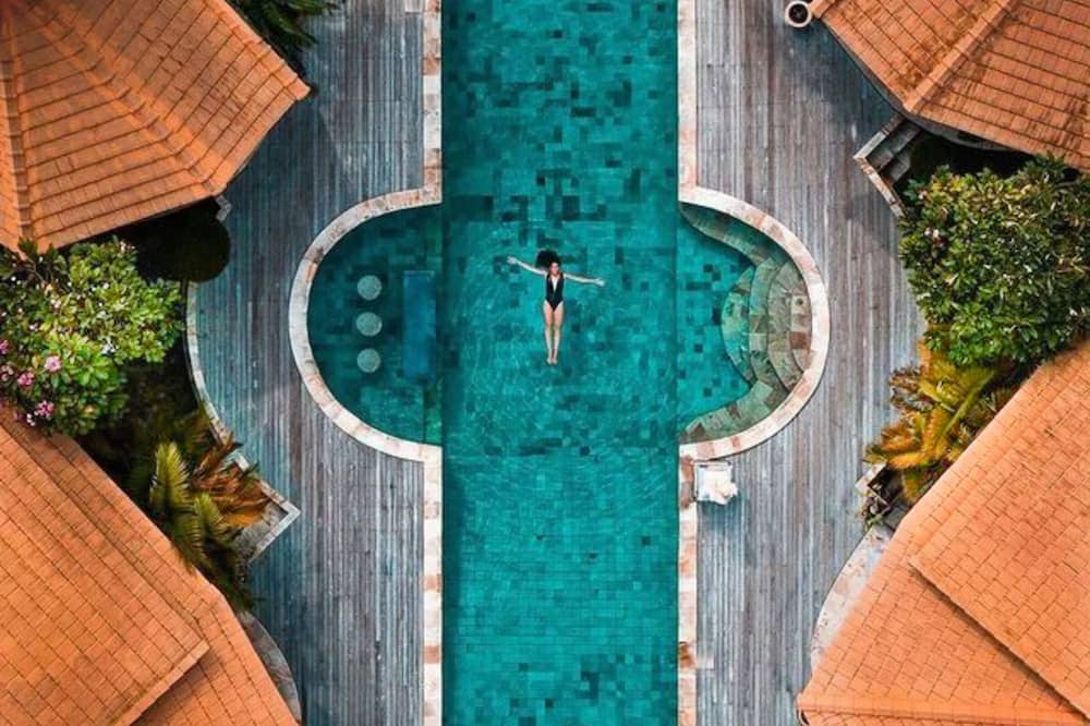 Pondok Baruna Frangipani Resort