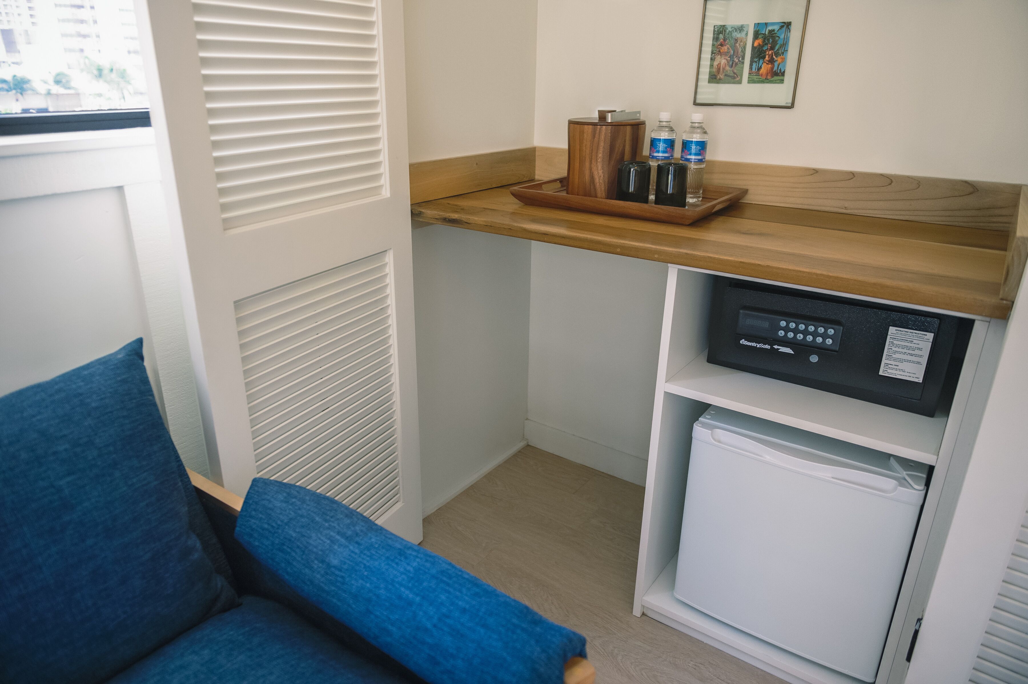 suite, 1 bedroom | 2 bedrooms, in-room safe, blackout curtains, iron/ironing board