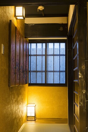 Japanese Style Town House (Check-in instructions to be e-mailed) | 1 bedroom, desk, blackout drapes, free WiFi - Kamigata Oyado Hachijo (Kyoto)