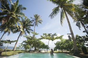 Udendørs pool