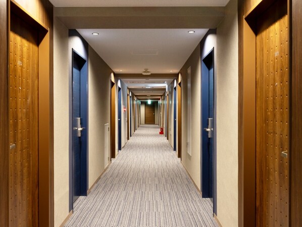 Superior Single Room,11~13sqm, Non Smoking | Desk, iron/ironing board, bed sheets - Kurayoshi City Hotel (Kurayoshi)