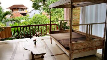 Luxury Villa, Private Pool, Garden View | Balcony
