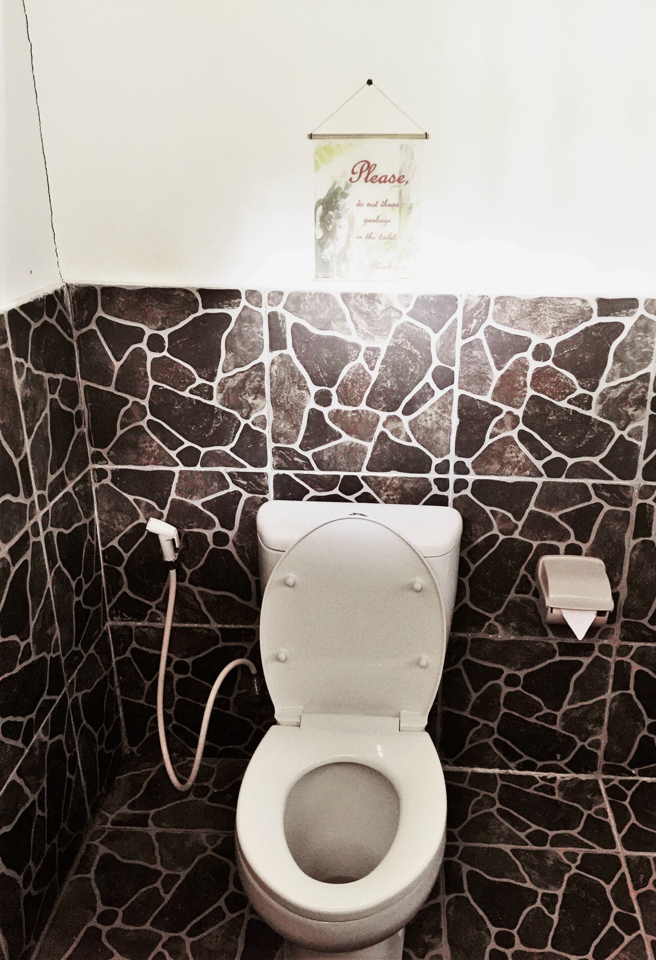 standard cottage (bamboo) | bathroom | free toiletries, towels