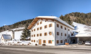 Fachada del alojamiento