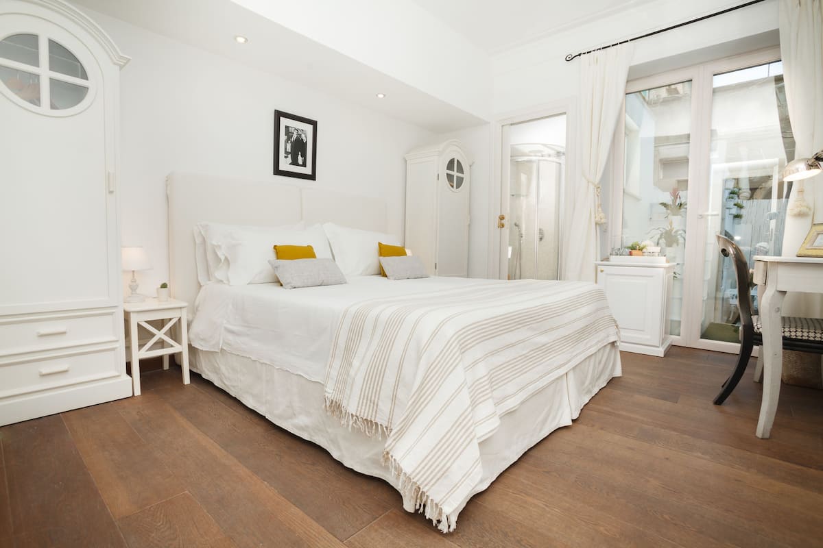 Classic Double or Twin Room | Premium bedding, down comforters, minibar, in-room safe