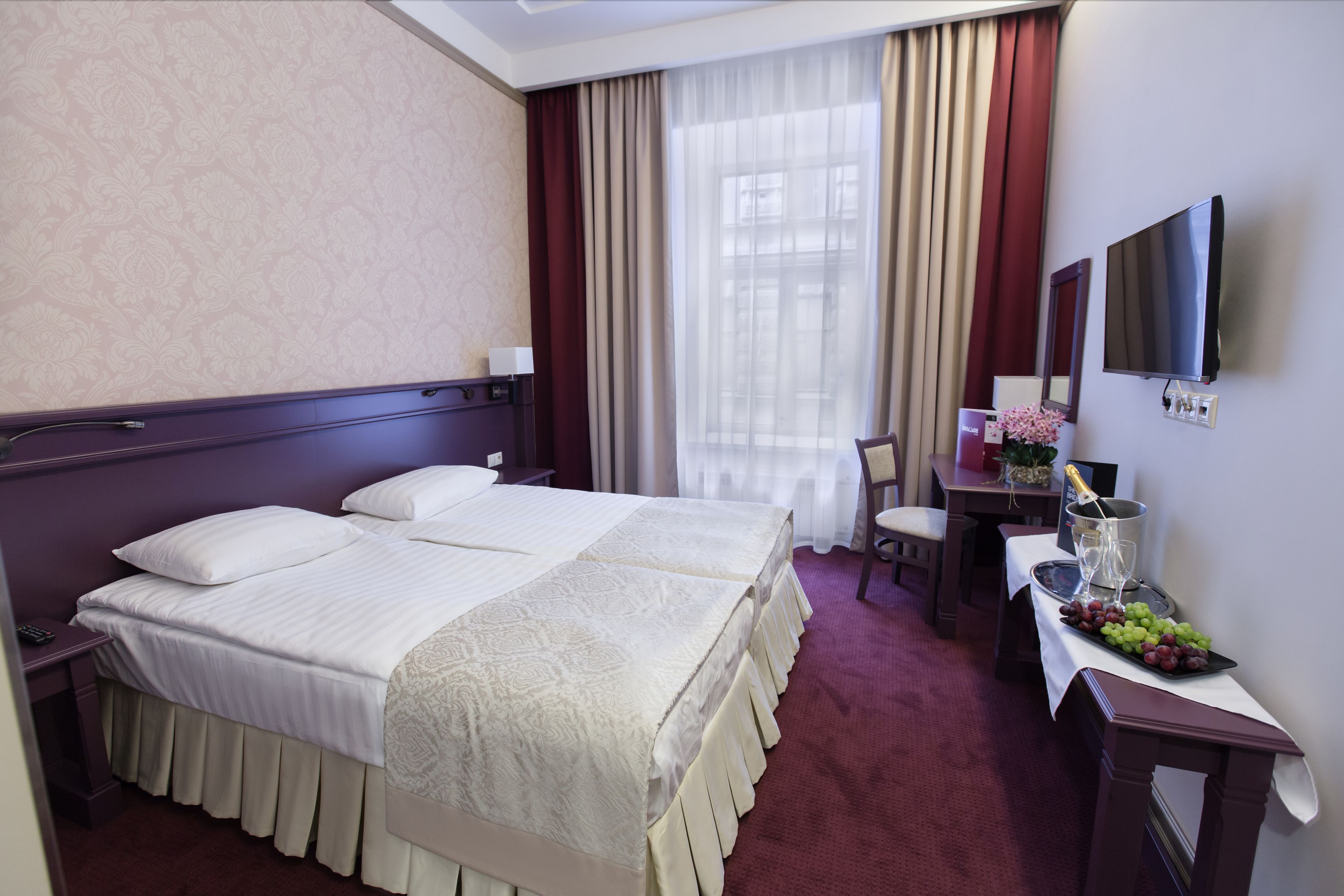 Standard Double or Twin Room | In-room safe, desk, iron/ironing board, free WiFi