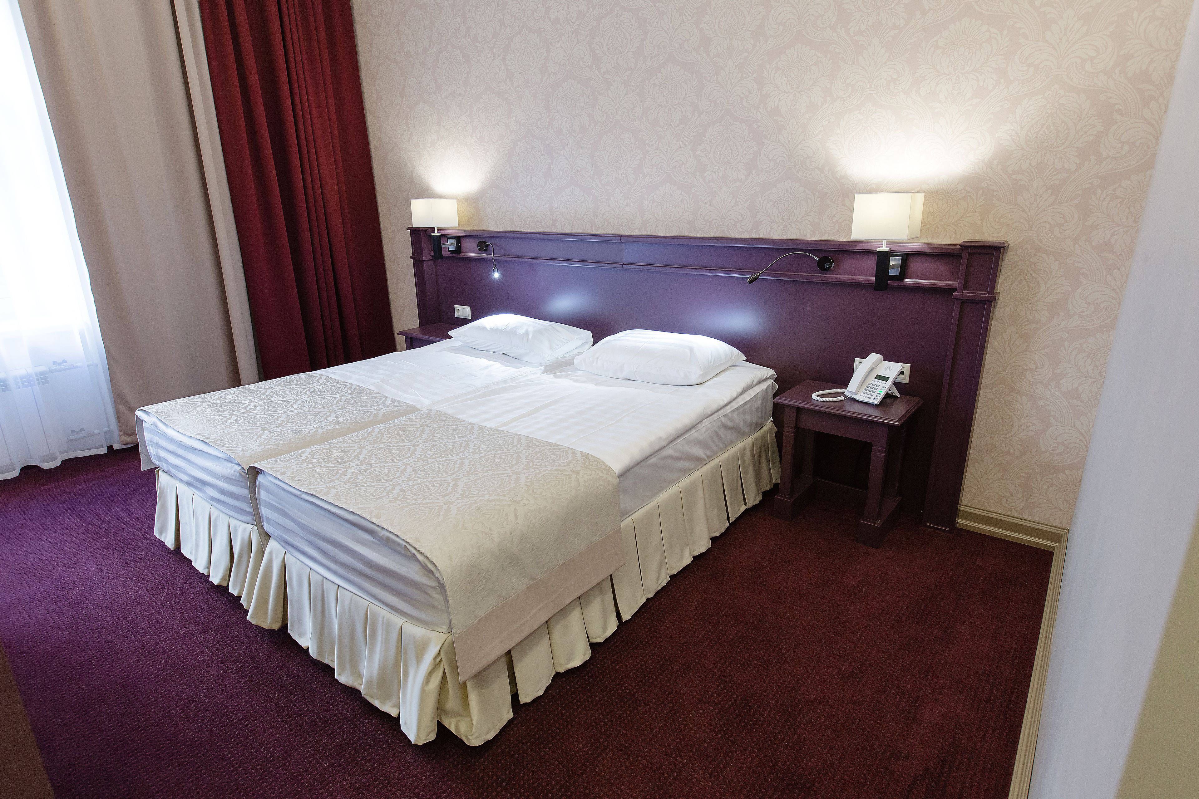 In-room safe, desk, iron/ironing board, free WiFi