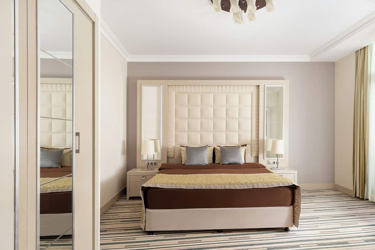 Deluxe-Zimmer | 1 Schlafzimmer, Minibar, Zimmersafe, Schreibtisch