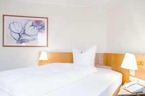 高級寢具、羽絨被、Select Comfort 床墊、迷你吧