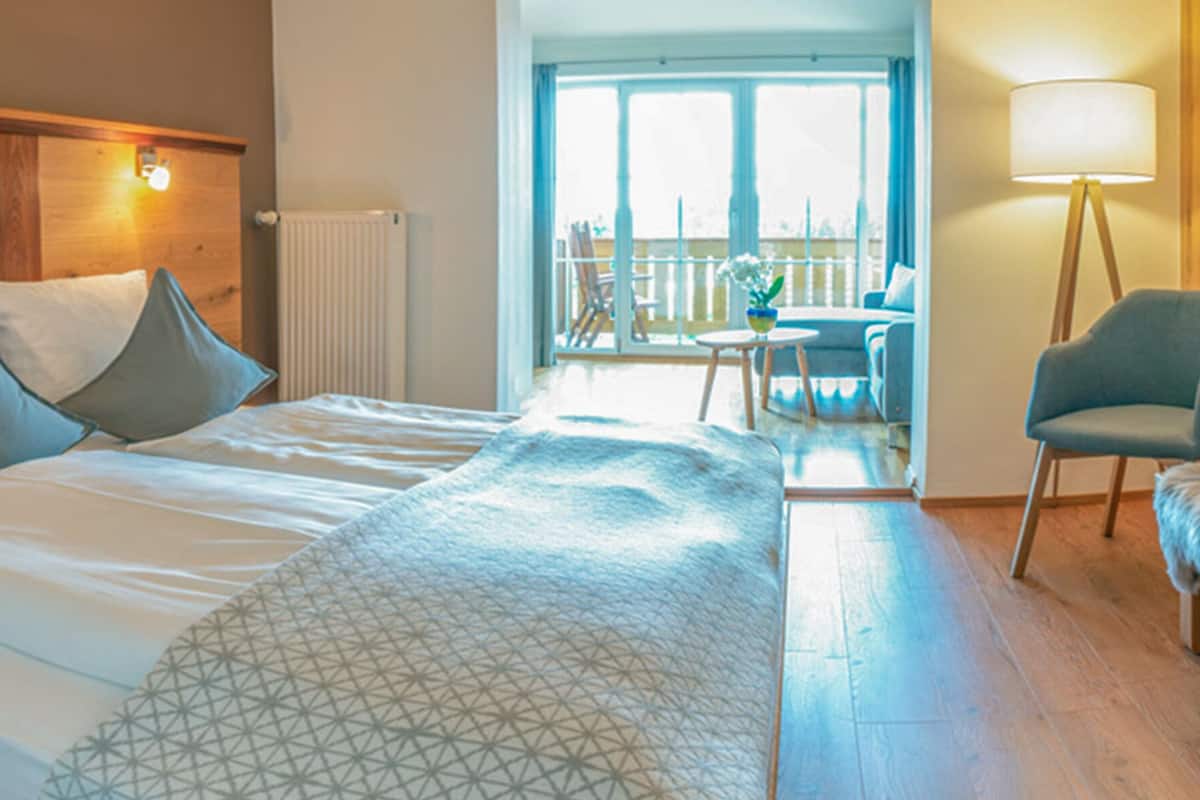 Junior Suite Excellsior 34qm | 1 bedroom, premium bedding, desk, soundproofing