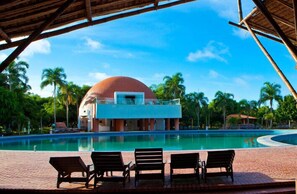 Outdoor pool - Terramia Resort (Warnes)