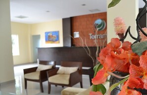 Lobby sitting area - Terramia Resort (Warnes)