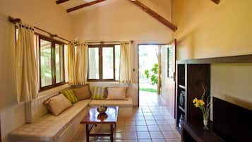 Hytte (Campestre) | Minibar, strykejern/-brett, barnesenger og ekstrasenger (mot et tillegg)