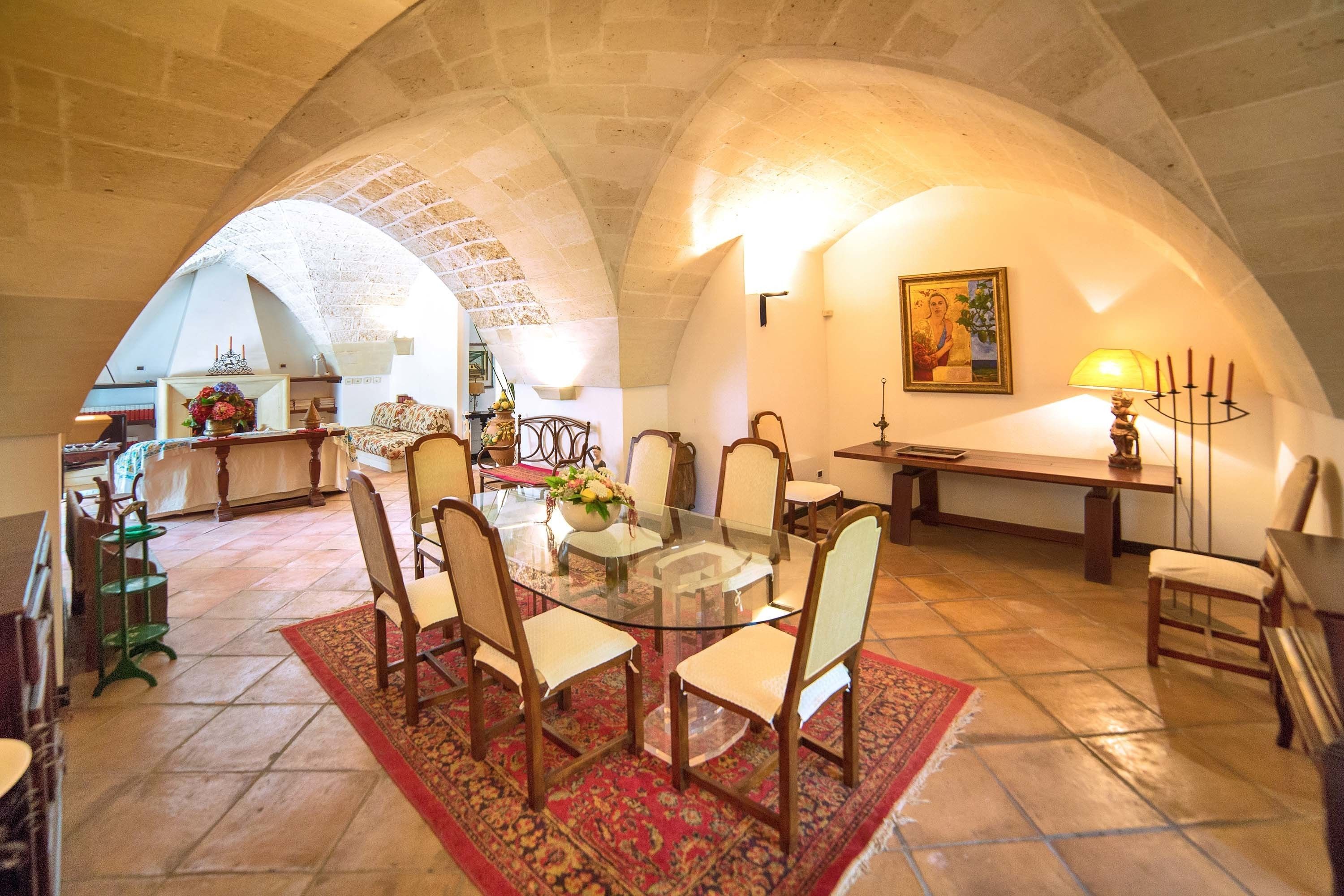 Villa, 5 camere da letto | Pasti in camera