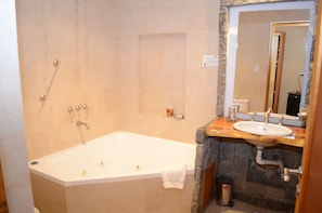 Double Room | Jetted tub