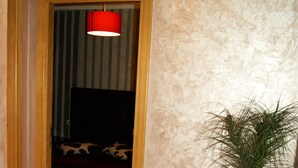 Apartment, 1 Bedroom (2nd floor) | Room amenity