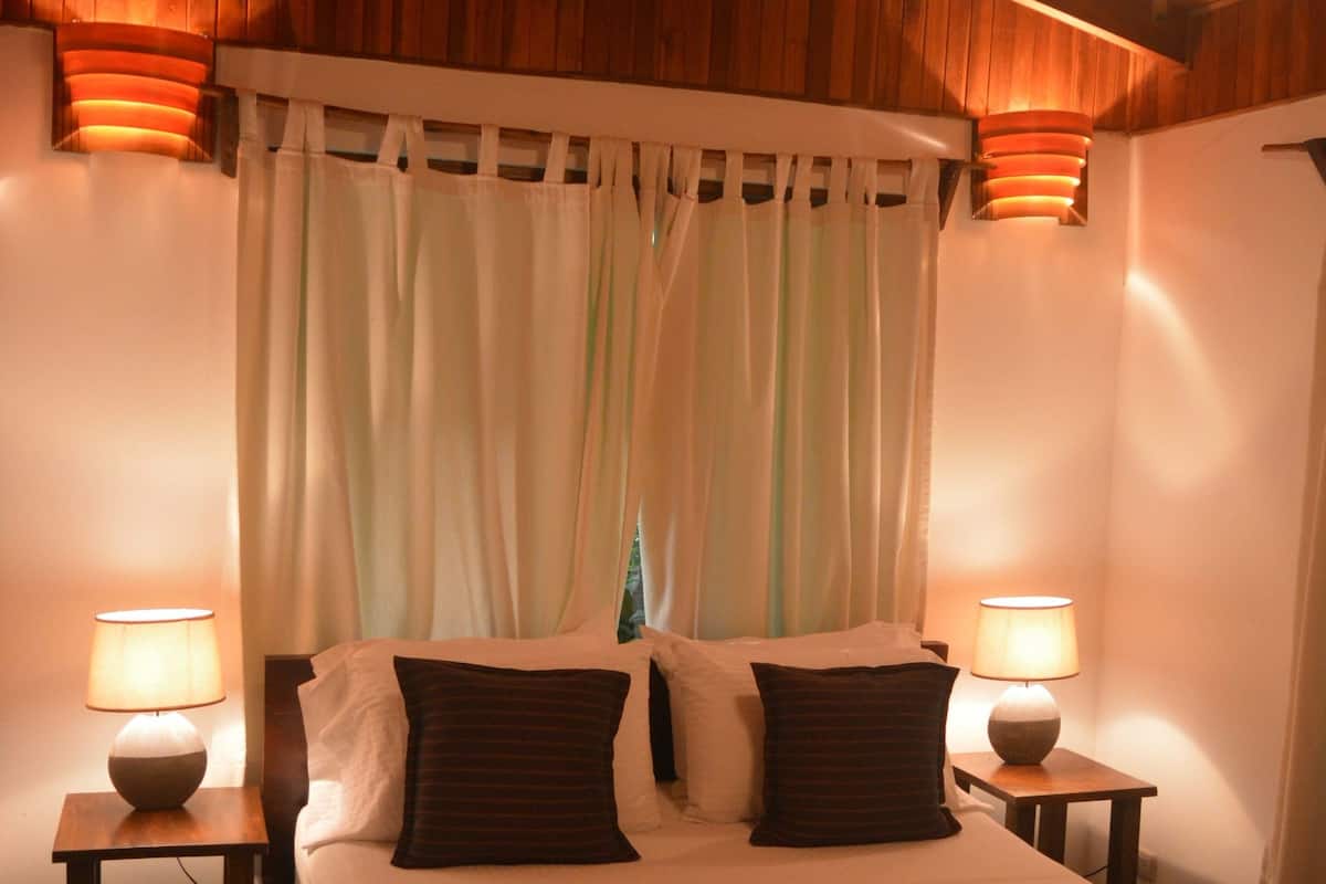 Deluxe House, 2 Bedrooms, Pool Access, Garden Area | In-room safe, rollaway beds (surcharge), WiFi (free)