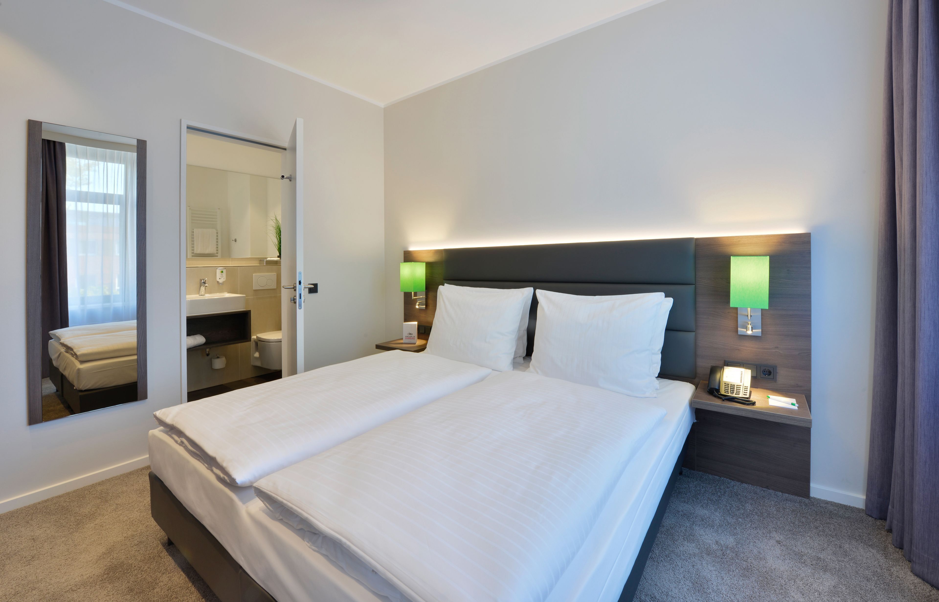 Premium bedding, in-room safe, desk, laptop workspace