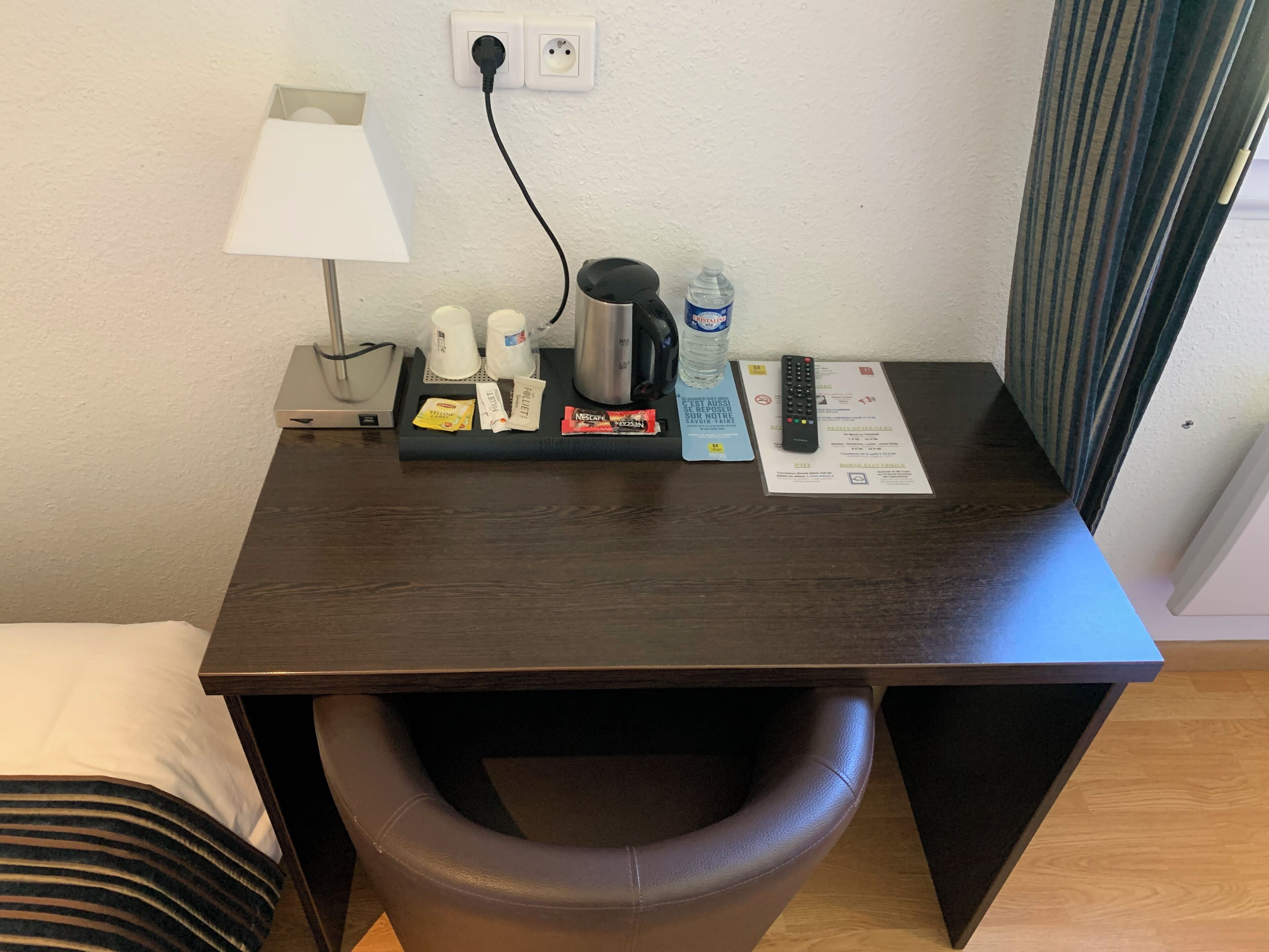 Literie de qualité supérieure, matelas Select Comfort, bureau