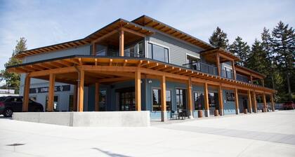 Pacific Point Market & Suites