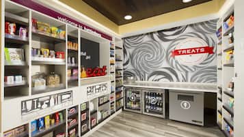 Snack bar