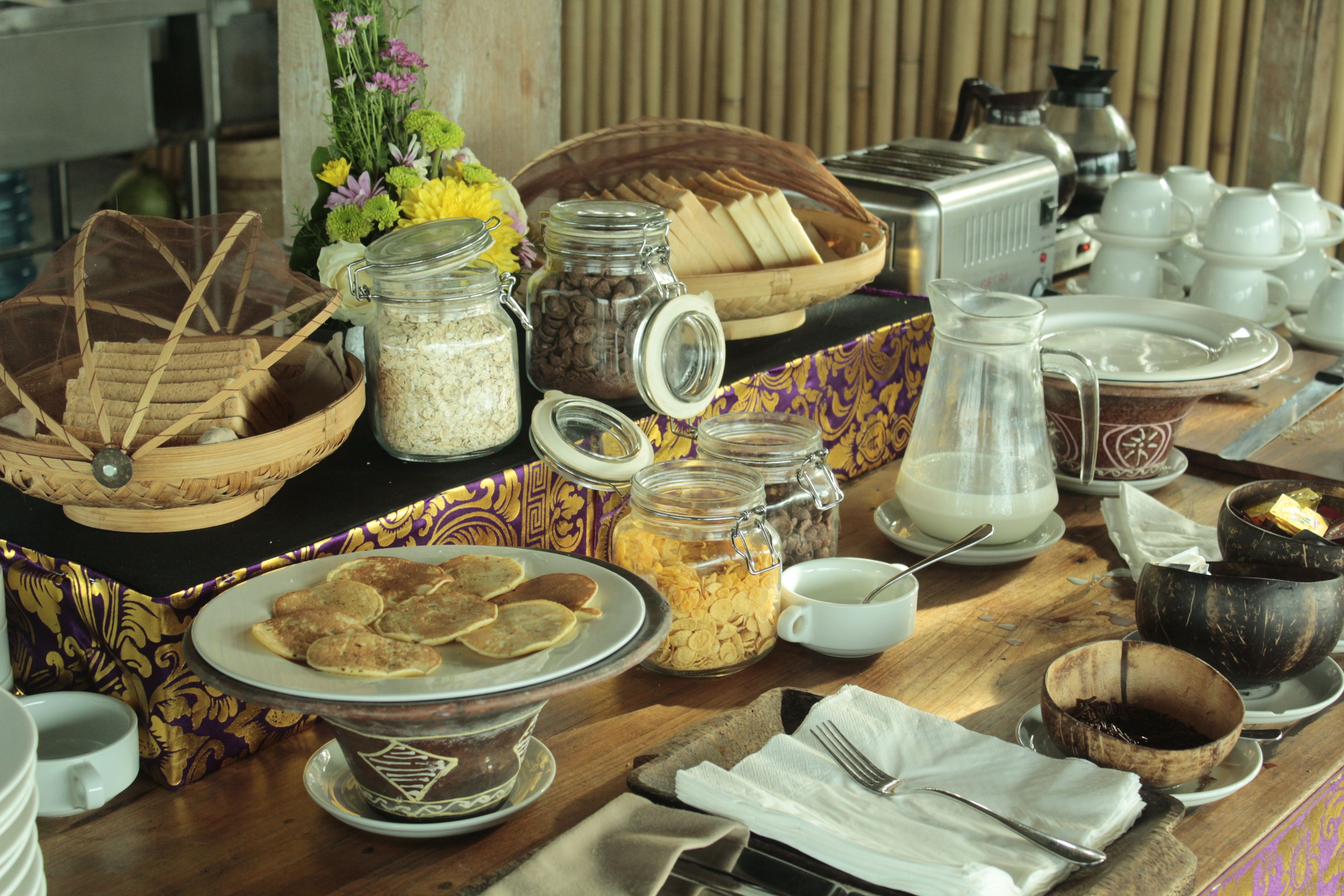 daily buffet breakfast (idr 100000 per person)
