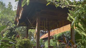 Reka bentuk bangunan