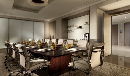 Four Seasons Hotel Abu Dhabi at Al Maryah Island - Image 71