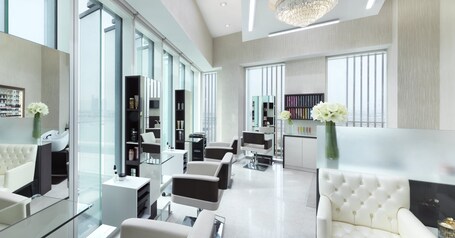Four Seasons Hotel Abu Dhabi at Al Maryah Island - Image 12
