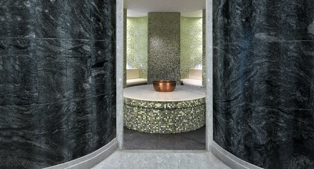 Four Seasons Hotel Abu Dhabi at Al Maryah Island - Image 63