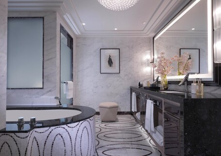 Four Seasons Hotel Abu Dhabi at Al Maryah Island - Image 131