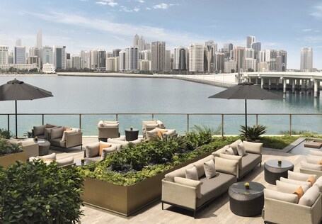 Four Seasons Hotel Abu Dhabi at Al Maryah Island - Image 7