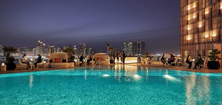 Four Seasons Hotel Abu Dhabi at Al Maryah Island - Image 29