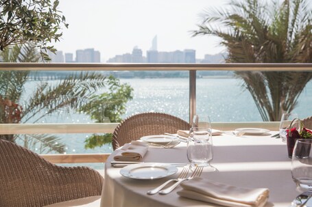 Four Seasons Hotel Abu Dhabi at Al Maryah Island - Image 114