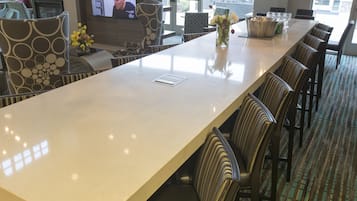 Desayuno para llevar incluido los días de semana