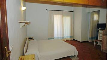 Studio | Wohnbereich | Flachbildfernseher