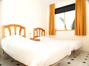 Duplex, 2 Bedrooms, Terrace | In-room safe, blackout drapes, iron/ironing board, cribs/infant beds - Alfaz' Paradise Club (L'Alfas del Pi)