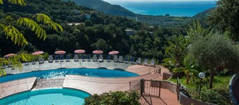 Pietre Rosse Residence Club Palinuro