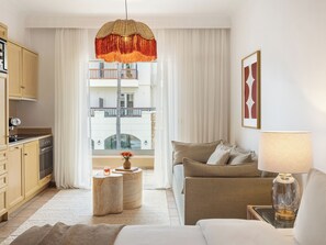 Fridge, microwave, oven, stovetop - Grecotel Casa Adele (Rethymno)