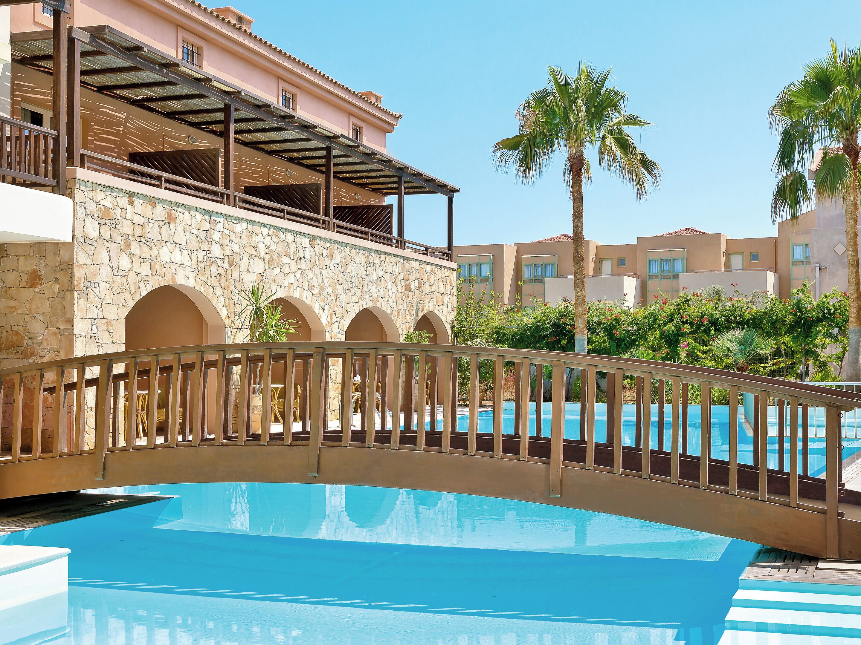 1 dormitorio, tabla de planchar con plancha, wifi gratis y ropa de cama