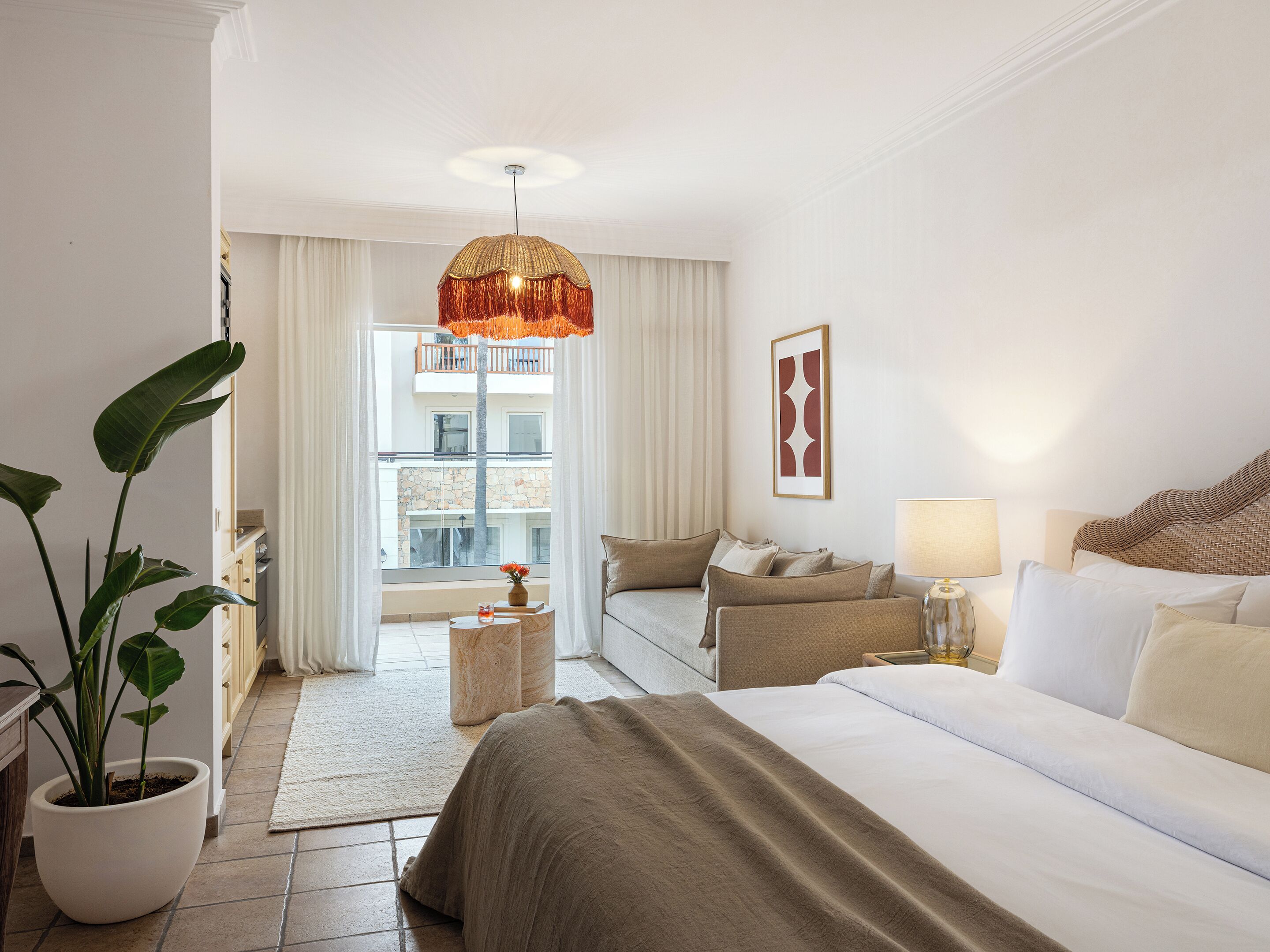 1 habitación, tabla de planchar con plancha, wifi gratis y ropa de cama 