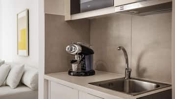 Habitación Grand | Cocina privada | Cafetera o tetera, frigorífico, microondas y horno