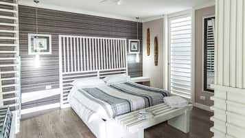 Minibar, in-room safe, desk, blackout curtains