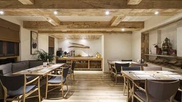 Tägliches inbegriffenes Frühstücksbuffet