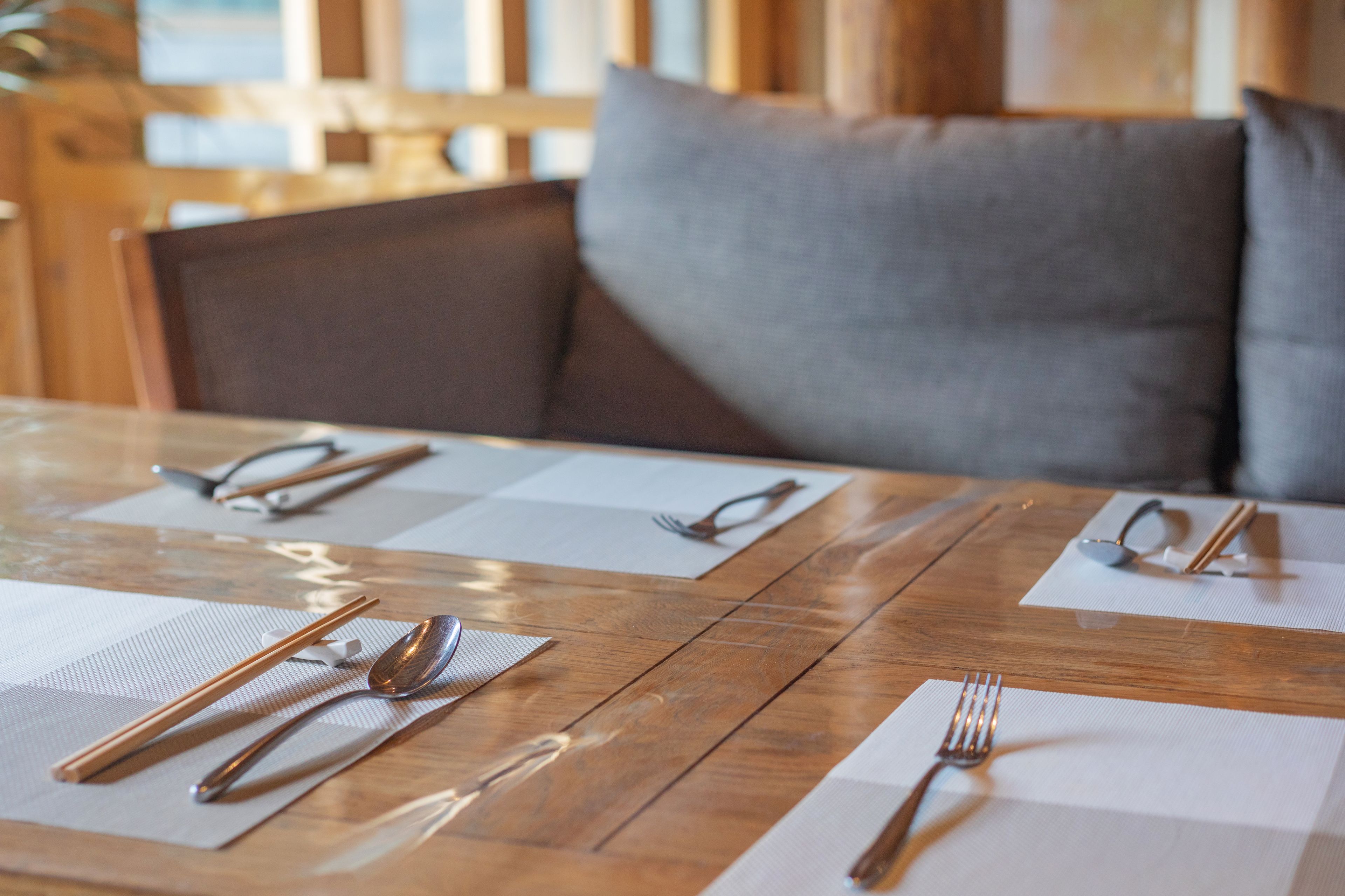 breakfast, lunch, dinner served; chinese cuisine, garden views