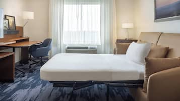 Pillowtop-bedden, een kluis op de kamer, een bureau, een laptopwerkplek