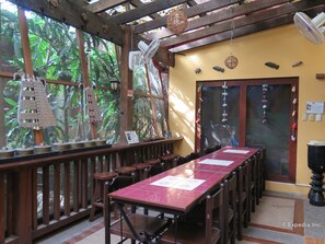 Breakfast, lunch, dinner served; Filipino cuisine - Mayflower Inn (Cebu)