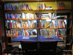 Library - Mayflower Inn (Cebu)