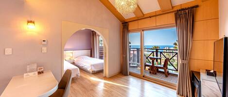 Verdunkelungsvorhรคnge, schallisolierte Zimmer, kostenloses WLAN